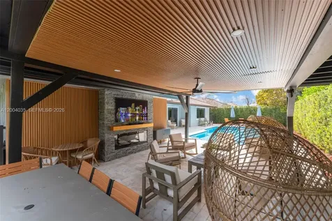 15465 SW 114 Street Miami FL 33196