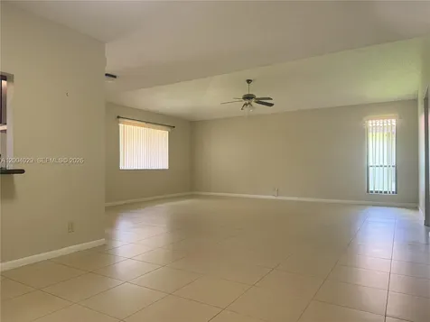 7029 Marlberry Lane Tamarac FL 33321