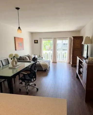 100 Edgewater Drive Coral Gables FL 33133