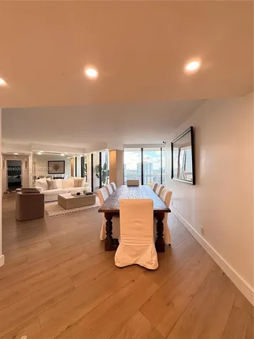 20185 E Country Club Drive Aventura FL 33180