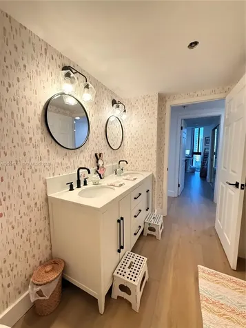 20185 E Country Club Drive Aventura FL 33180