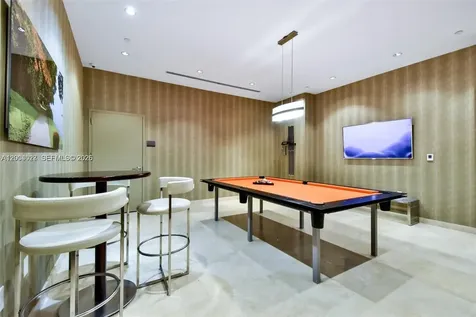 16001 Collins Avenue Sunny Isles Beach FL 33160