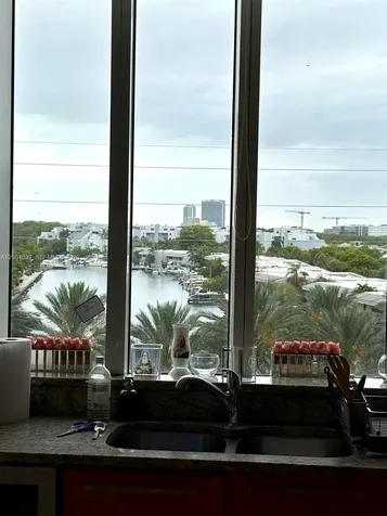16001 Collins Avenue Sunny Isles Beach FL 33160
