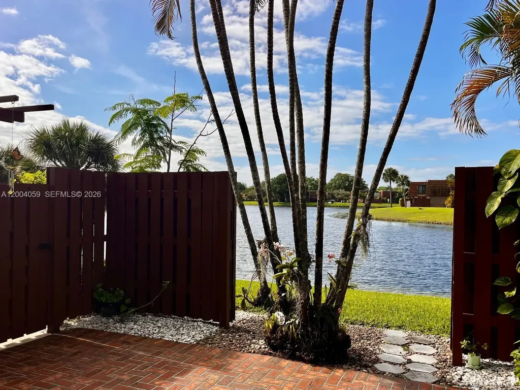 11912 SW 11th Court Davie FL 33325