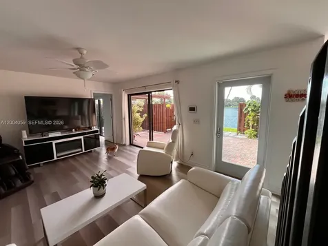 11912 SW 11th Court Davie FL 33325