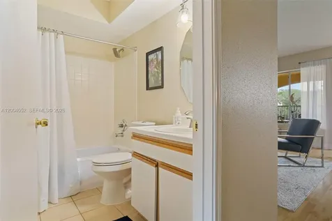 2361 NW 33rd Street Oakland Park FL 33309