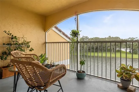 2361 NW 33rd Street Oakland Park FL 33309