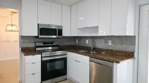 670 NE 179th Terrace Miami FL 33162