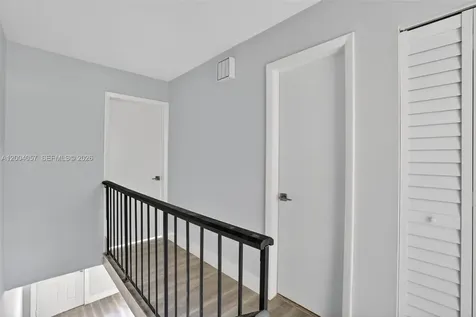 2276 W 56th Street Hialeah FL 33016