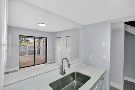 2276 W 56th Street Hialeah FL 33016