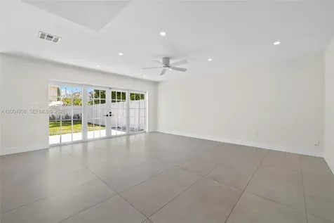 9547 SW 146th Place Miami FL 33186