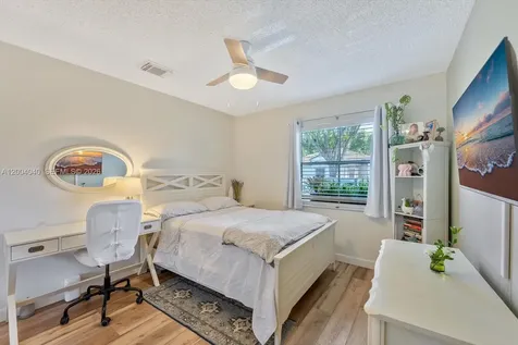 11455 SW 72nd Terrace Miami FL 33173