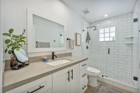 11455 SW 72nd Terrace Miami FL 33173