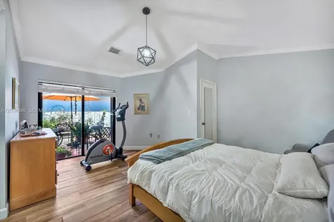11455 SW 72nd Terrace Miami FL 33173
