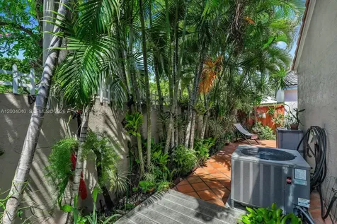 11455 SW 72nd Terrace Miami FL 33173