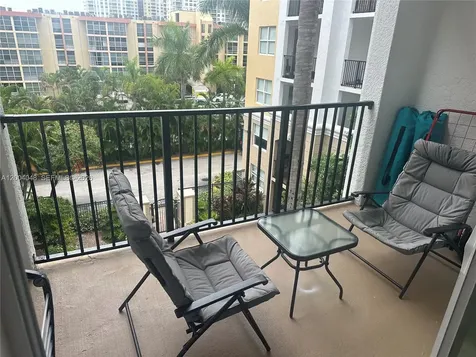 17125 N Bay Road Sunny Isles Beach FL 33160