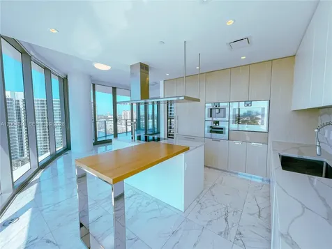 15701 Collins Avenue Sunny Isles Beach FL 33160