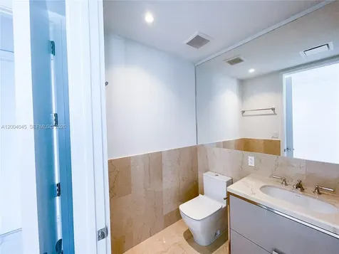 15701 Collins Avenue Sunny Isles Beach FL 33160