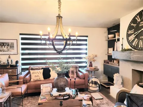 2251 NW 87th Terrace Pembroke Pines FL 33024