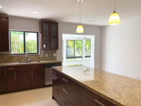 7750 Noremac Avenue Miami Beach FL 33141