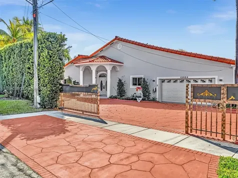 12904 Banyan Road North Miami FL 33181