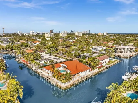 12904 Banyan Road North Miami FL 33181