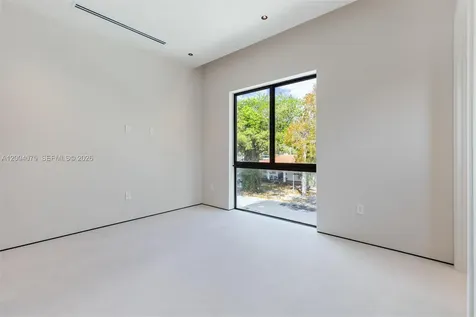 1748 SW 21st Terrace Miami FL 33145