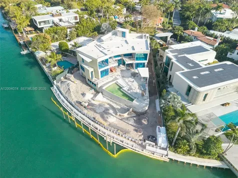 1649 W 22nd Street Miami Beach FL 33140