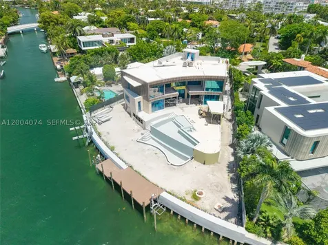 1649 W 22nd Street Miami Beach FL 33140
