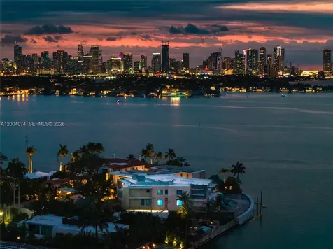 1649 W 22nd Street Miami Beach FL 33140