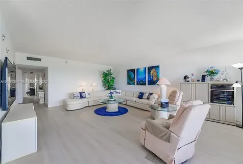 4900 N Ocean Boulevard Lauderdale By The Sea FL 33308