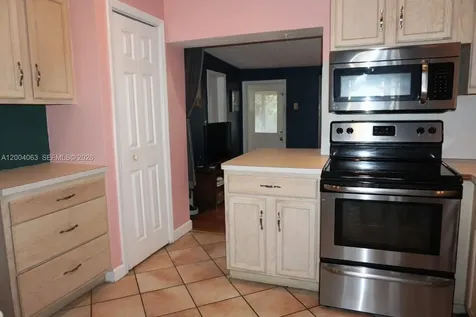 229 2nd Road Key Largo FL 33037