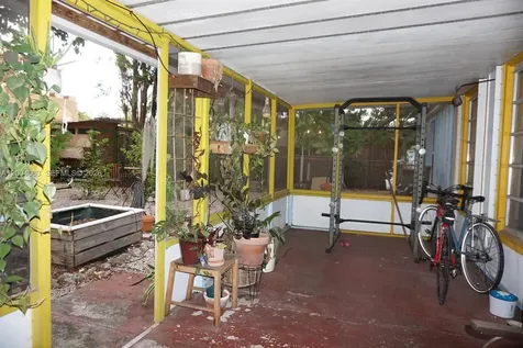 229 2nd Road Key Largo FL 33037