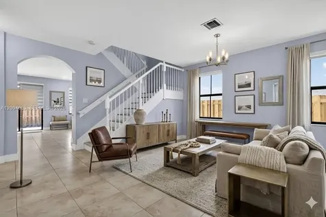 8895 NW 100th Place Doral FL 33178