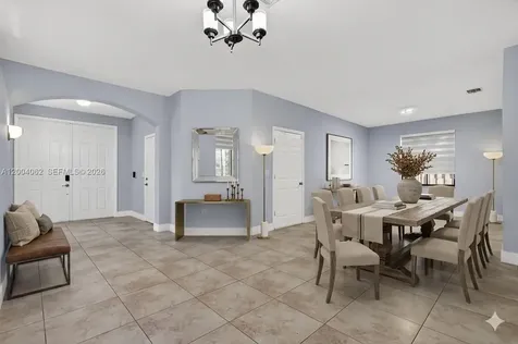 8895 NW 100th Place Doral FL 33178