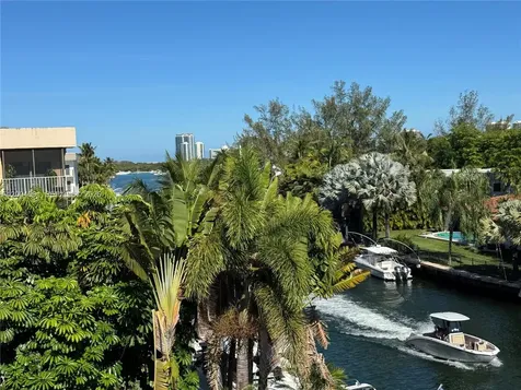 2600 NE 135th Street North Miami FL 33181