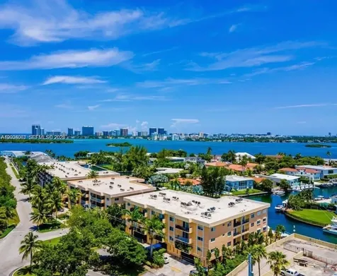 2600 NE 135th Street North Miami FL 33181