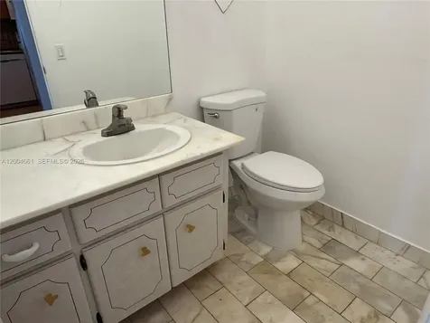 2600 NE 135th Street North Miami FL 33181