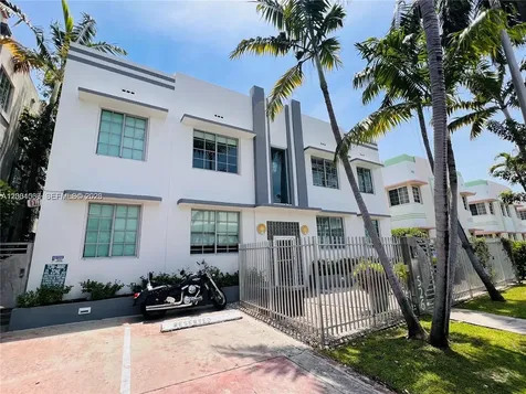 526 15th Street Miami Beach FL 33139