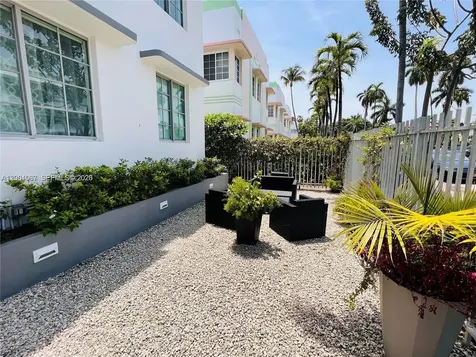 526 15th Street Miami Beach FL 33139