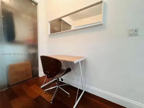 526 15th Street Miami Beach FL 33139