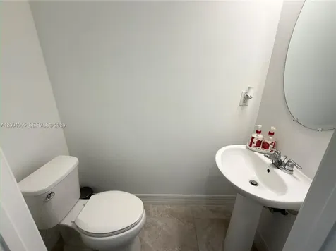 8344 NW 7th Place Plantation FL 33324