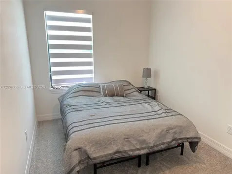 8344 NW 7th Place Plantation FL 33324