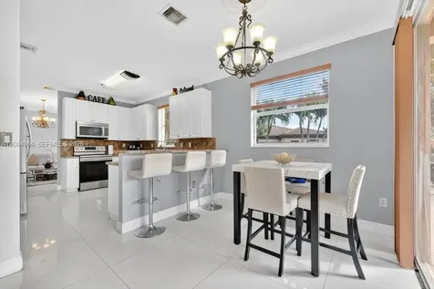 15465 SW 117th Street Miami FL 33196
