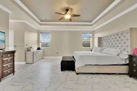 15465 SW 117th Street Miami FL 33196