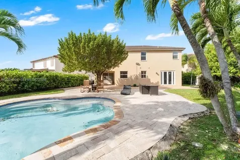 15465 SW 117th Street Miami FL 33196
