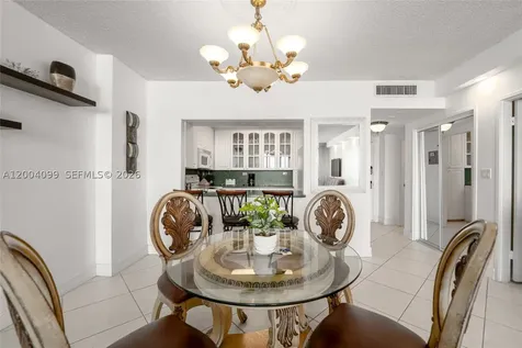 5601 Collins Avenue Miami Beach FL 33140