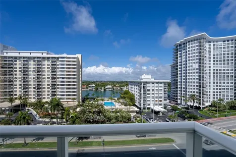 5601 Collins Avenue Miami Beach FL 33140