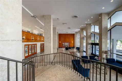 5601 Collins Avenue Miami Beach FL 33140