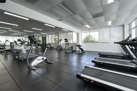 5601 Collins Avenue Miami Beach FL 33140